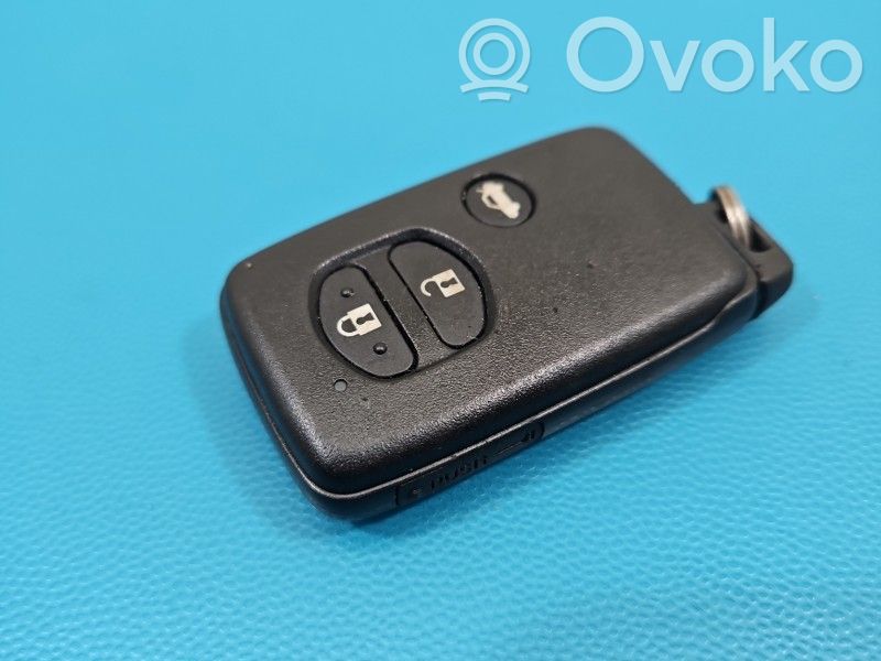Toyota Avensis T270 Juego de cerradura y set ECU del motor 