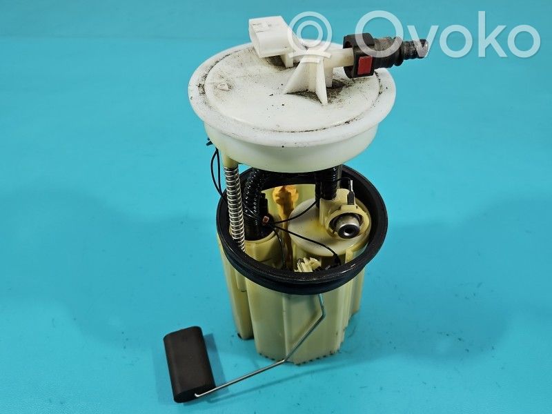 Nissan Almera N16 Pompa carburante immersa