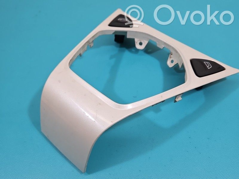 Ford Ka Interrupteur commade lève-vitre 
