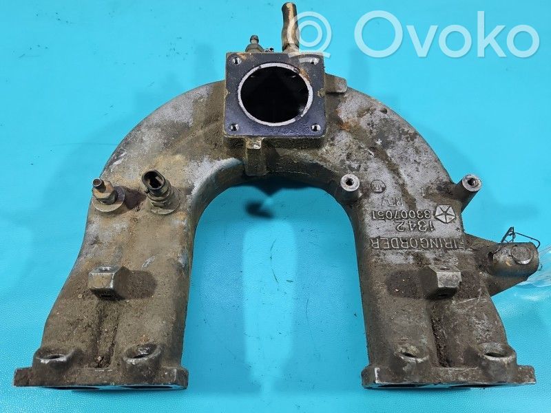 Jeep Cherokee XJ Ansaugbrücke Ansaugkrümmer 