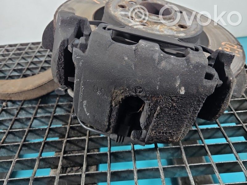 Mercedes-Benz ML W164 Pinza del freno anteriore 
