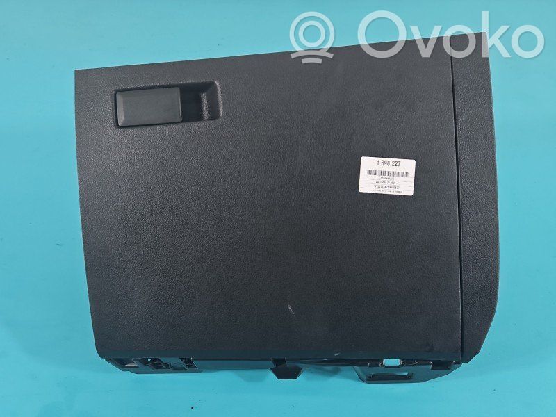 Schowek deski rozdzielczej   2K8857097P,IMPRK1398227