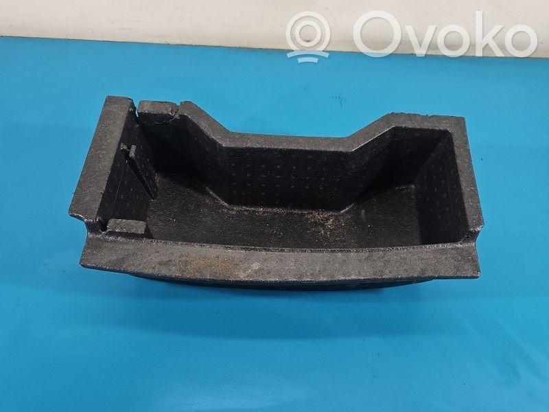 Skoda Fabia Mk3 (NJ) Rivestimento vano della ruota di scorta