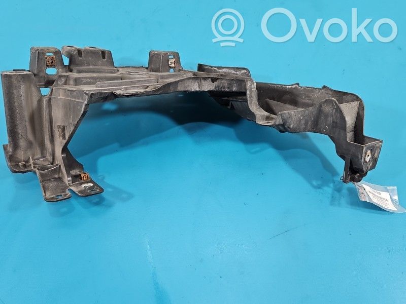 Renault Megane III Support phare frontale 