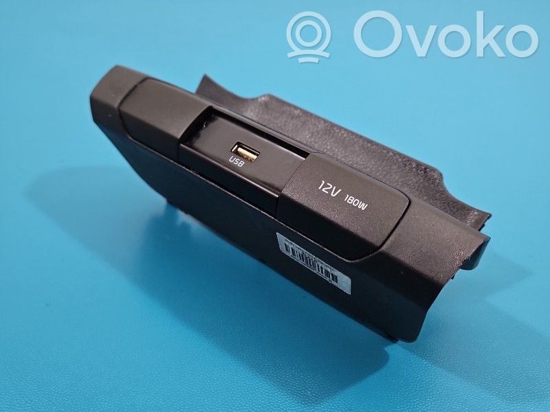 KIA Picanto Enchufe conector USB 