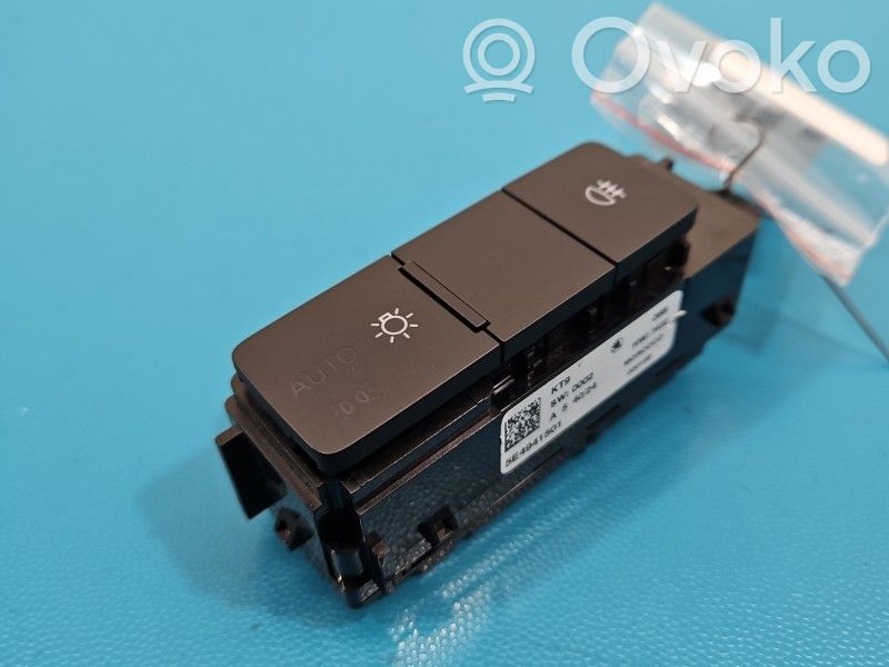 Skoda Octavia Mk4 Interruptor de luz 