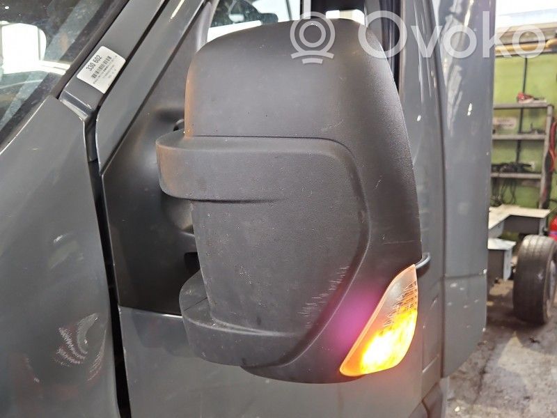 Renault Master III Specchietto retrovisore elettrico portiera anteriore