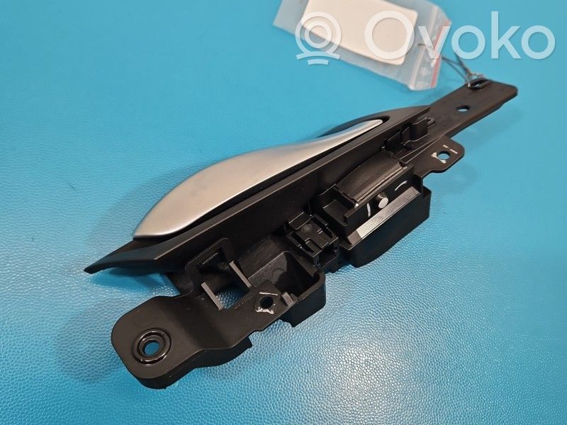 BMW X6 E71 Manecilla interna puerta trasera 