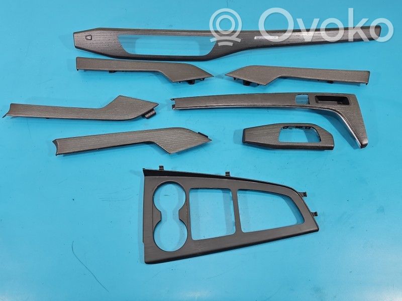 Audi A4 S4 B9 8W Ramă consolă centrală 
