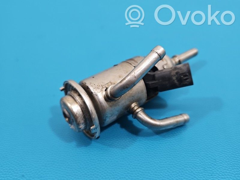 BMW 5 G30 G31 G38 Inyector de combustible 