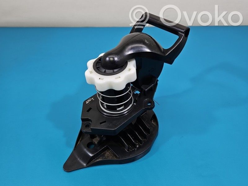 Renault Clio IV Soporte de apoyo de la rueda de repuesto 