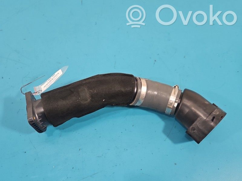 Skoda Superb B8 (3V) Furtun/conductă intercooler 