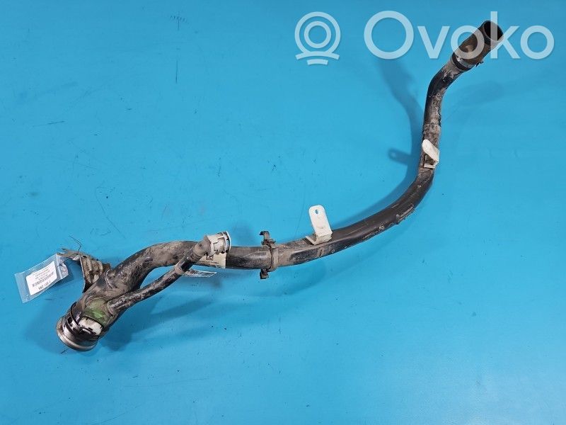 BMW 5 G30 G31 G38 Rura wlewu paliwa 