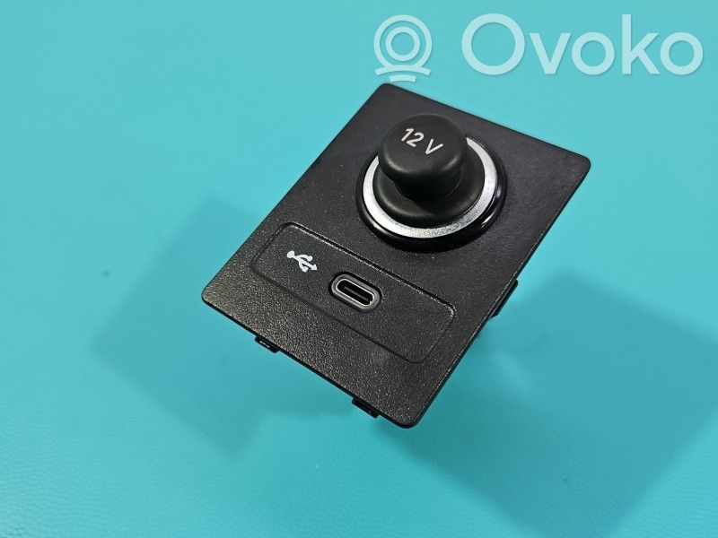 Gniazdo / Złącze USB   IMPRK1550908