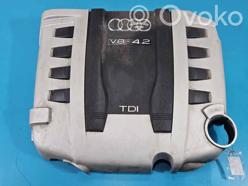 Audi Q7 4L Engine cover (trim) 