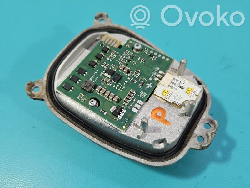 Opel Insignia B Módulo de control de balasto LED 