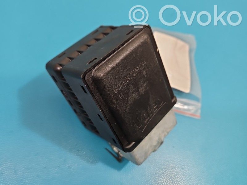 Renault Clio IV Terminal de dirección 