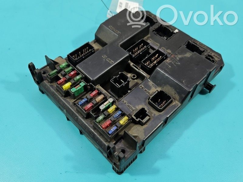 Peugeot 307 Central body control module 