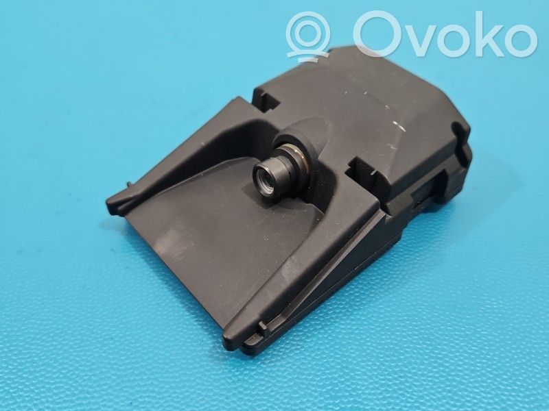 Opel Insignia B Windshield/windscreen camera 