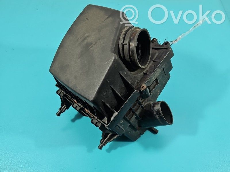 Opel Corsa E Air filter box 