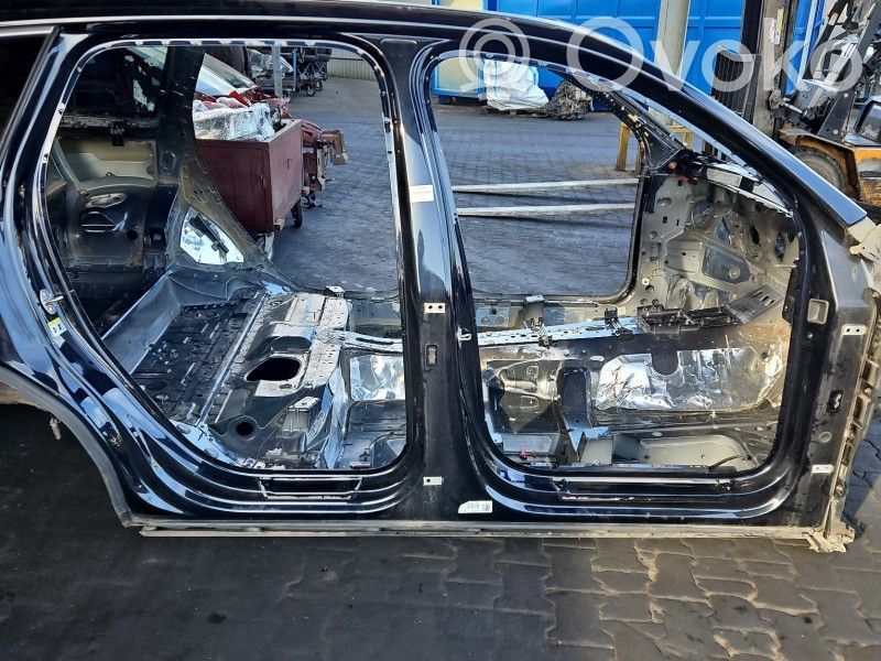 Lado de la carrocería   IMPRK1566376