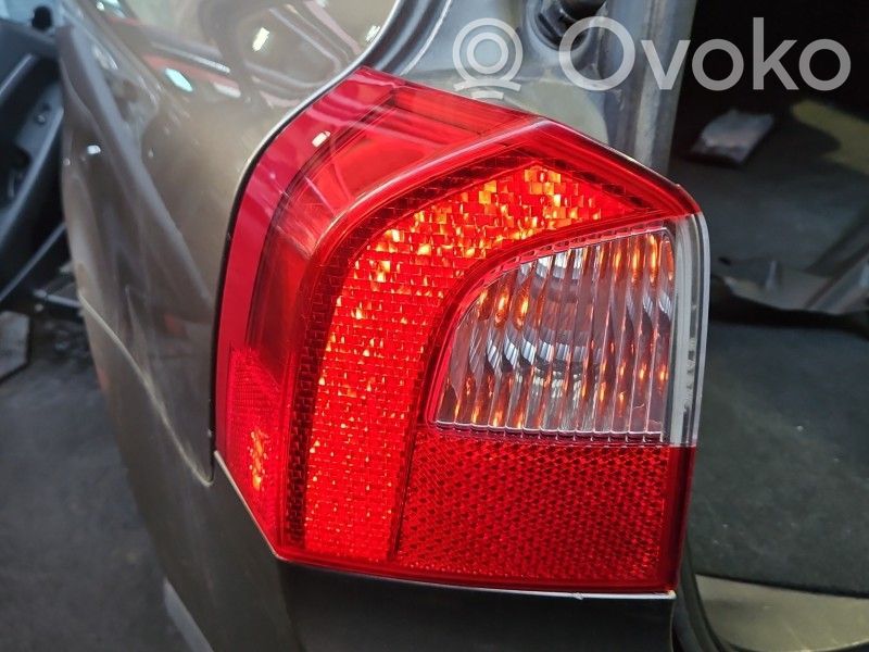 Volvo V70 Luci posteriori 