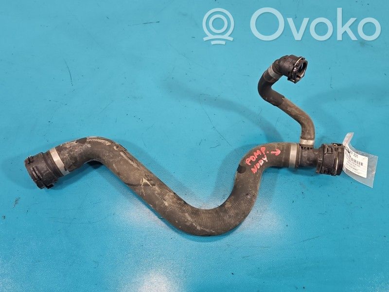 BMW 3 G20 G21 Tuyau de liquide de refroidissement moteur