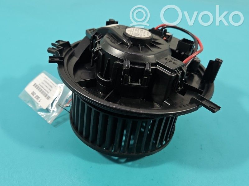 Skoda Octavia Mk3 (5E) Heater fan/blower 
