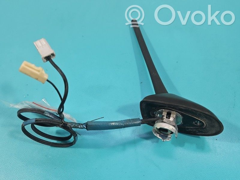 Toyota Avensis T270 Antenna autoradio