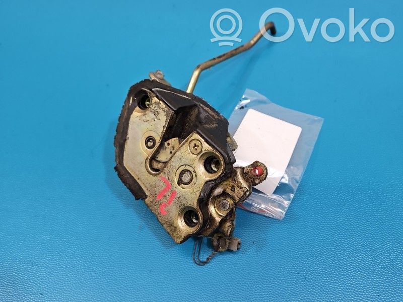 Daihatsu Feroza Încuietoare ușă față 