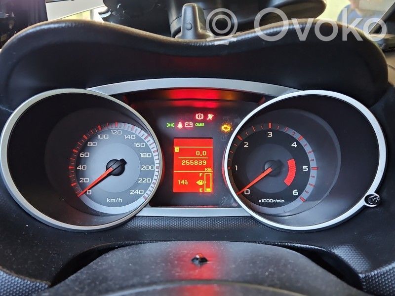 Mitsubishi Outlander Compteur de vitesse tableau de bord