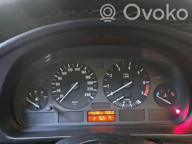 BMW 5 E39 Speedometer (instrument cluster) 