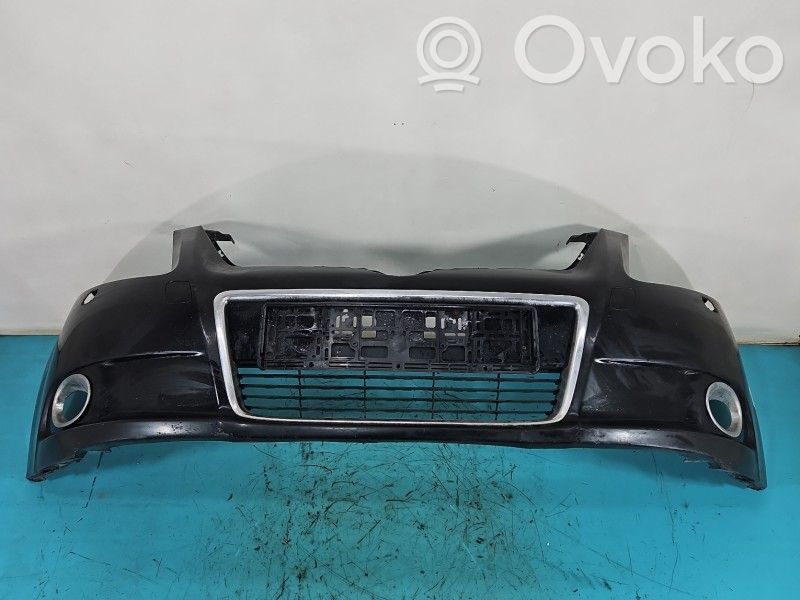 Toyota Avensis T270 Paraurti anteriore