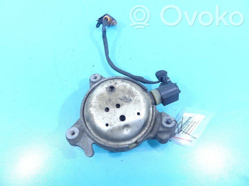 Audi A8 S8 D4 4H Gearbox mounting bracket 