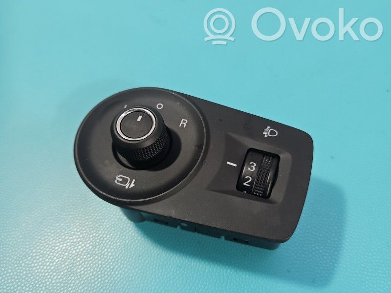 Electric window control switch   10003589,IMPRK1576702,10257088
