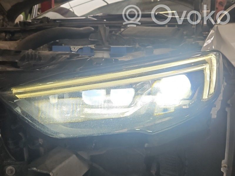 Opel Insignia B Scheinwerfer 