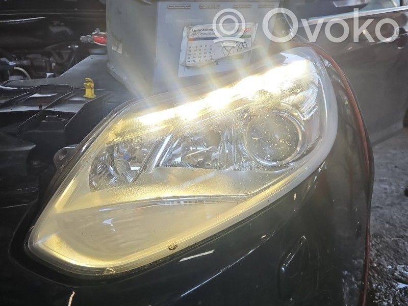 Ford Focus Headlight/headlamp 