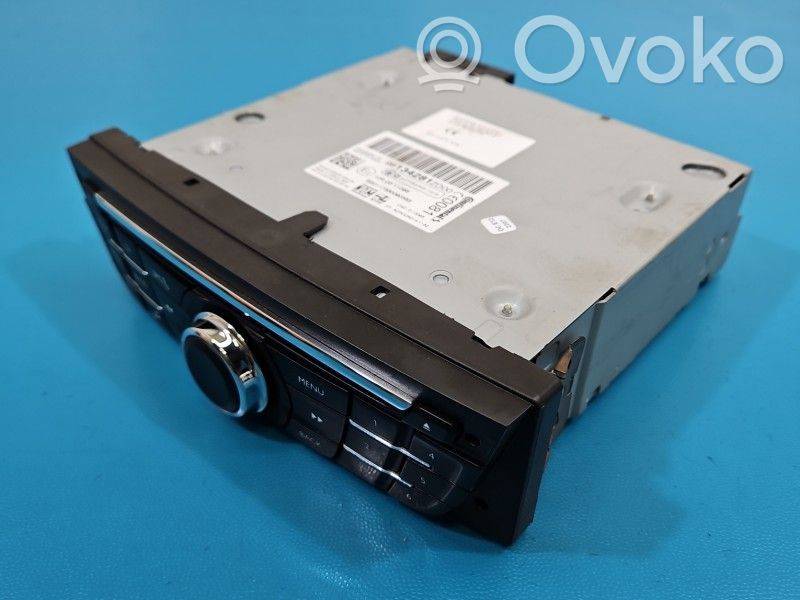 Peugeot 301 Radio / CD-Player / DVD-Player / Navigation 