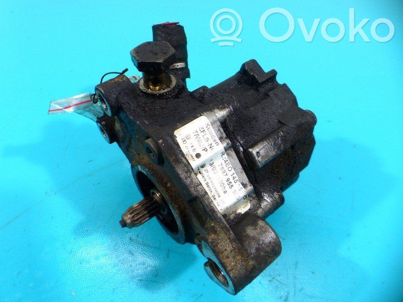 Audi A8 S8 D3 4E Power steering pump 