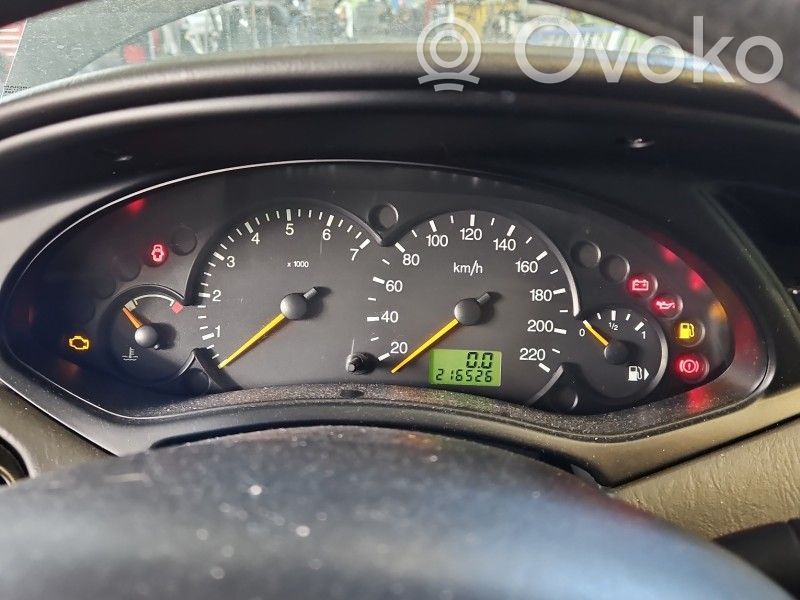 Ford Focus Speedometer (instrument cluster) 
