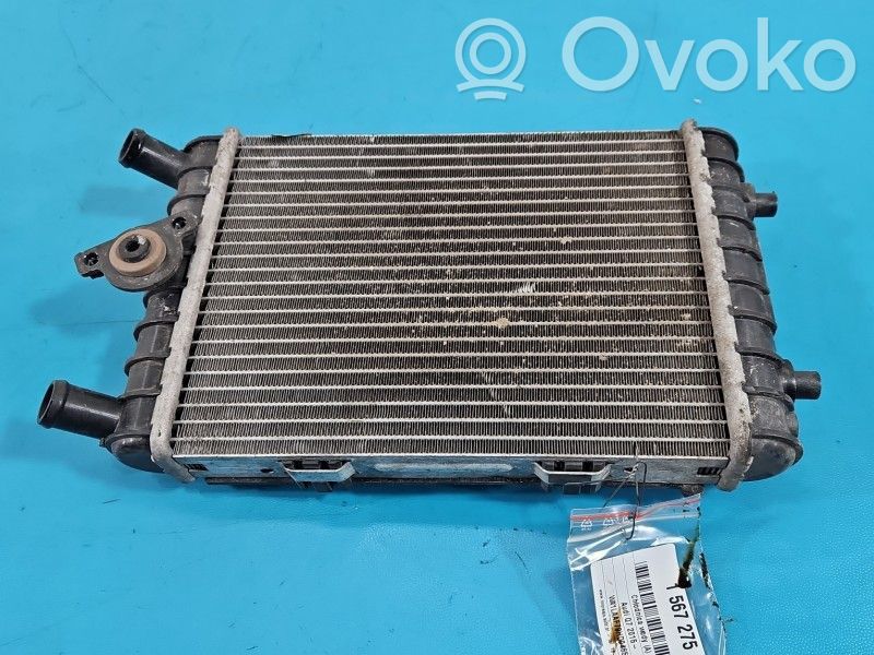 Audi Q7 4M Aušinimo skysčio radiatorius 