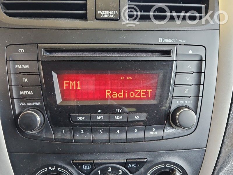 Suzuki Celerio Radio/CD/DVD/GPS head unit 