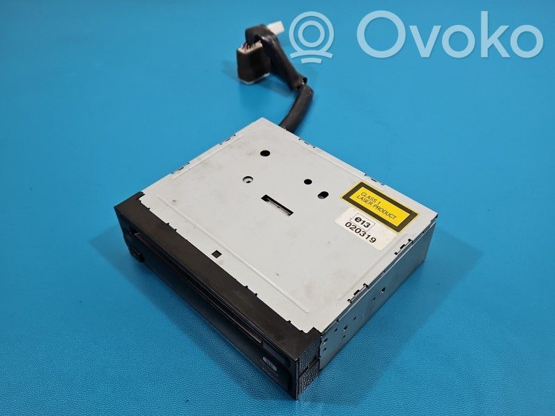 Toyota Yaris Changeur CD / DVD 