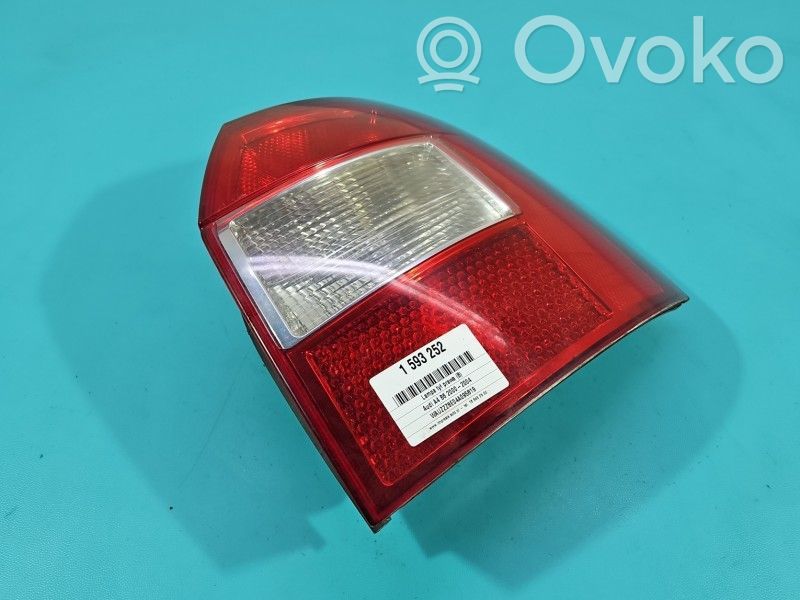 Audi A4 S4 B6 8E 8H Lampă spate în caroserie 
