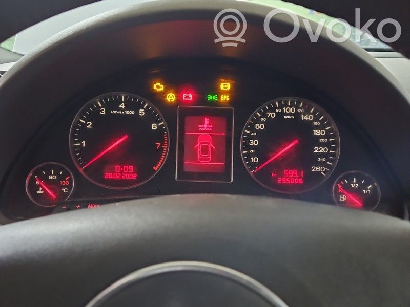 Audi A4 S4 B6 8E 8H Vitezometru (grup de instrumente) 