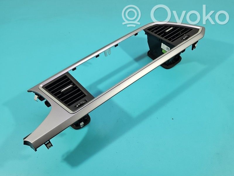 Rejilla de ventilación central del panel   20230053,IMPRK1606640,576820951