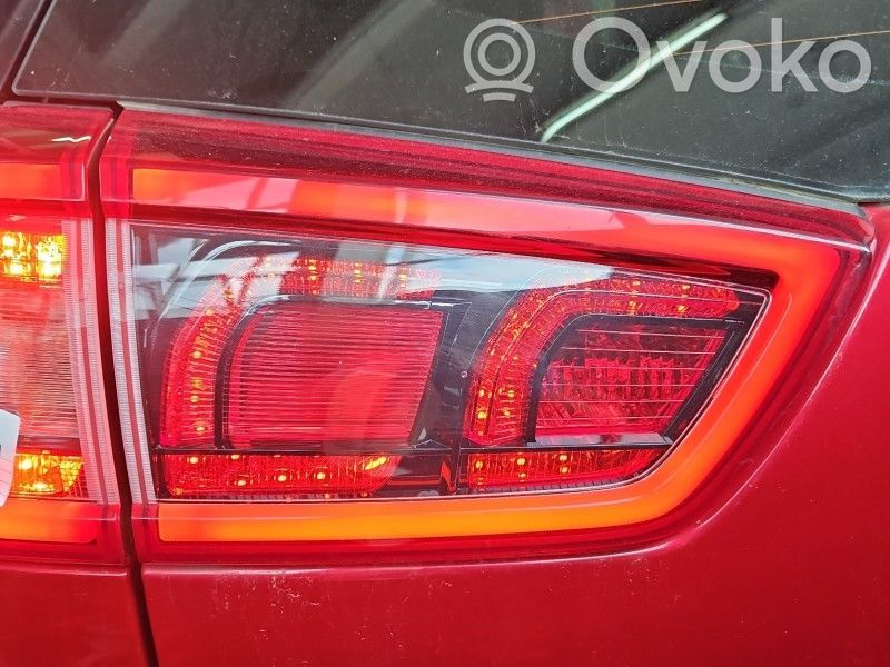 KIA Niro Lampă spate în capacul portbagajului 
