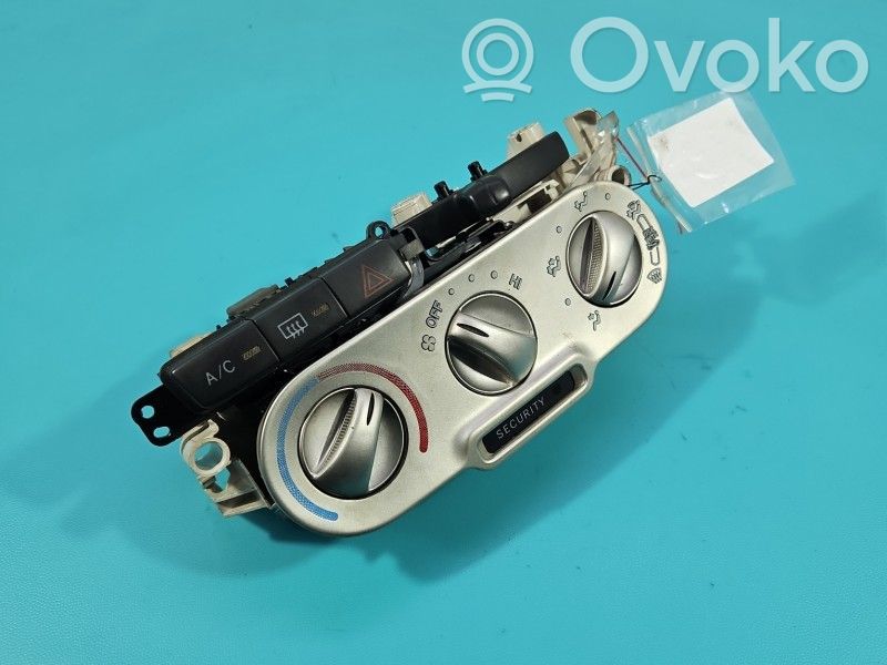 Toyota Yaris Console centrale, commande chauffage/clim 