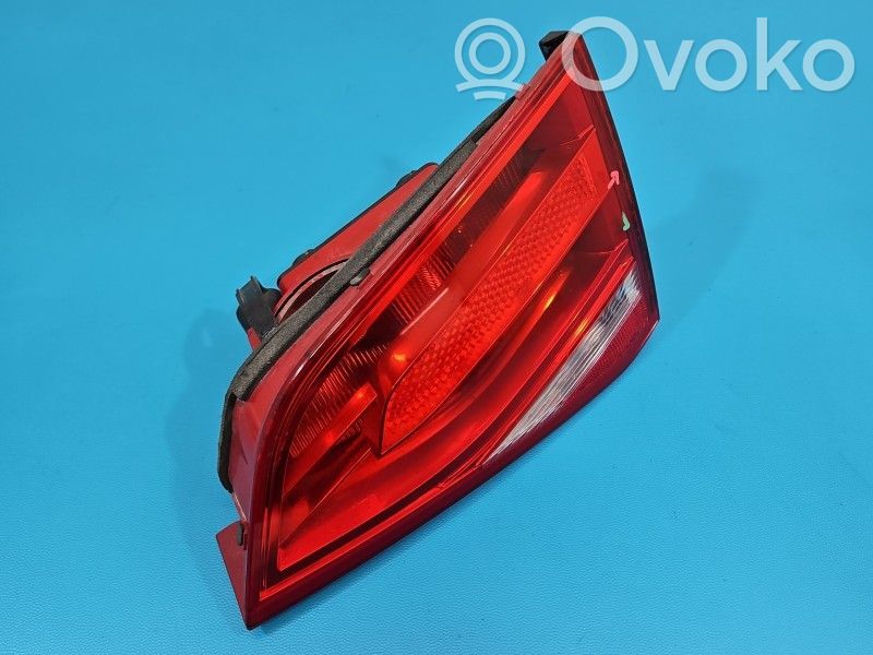 Lampy tylnej klapy bagażnika   8K5945094D,IMPRK1609138