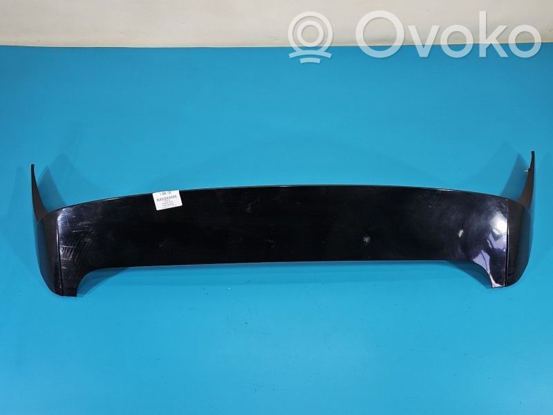 Hyundai i30 Becquet de coffre 